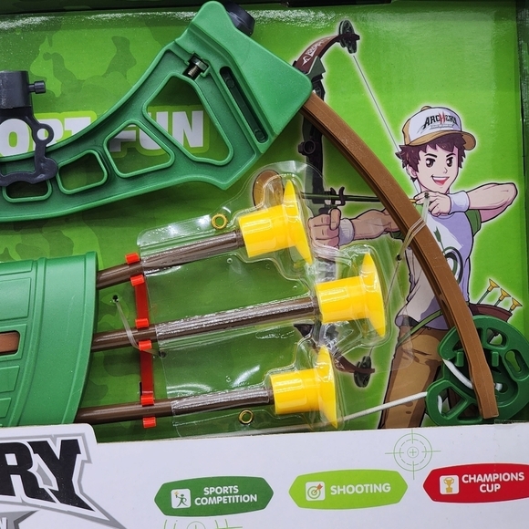 Altoi Kids Bow and Arrow Archery Set - OS - Picture 3 of 8